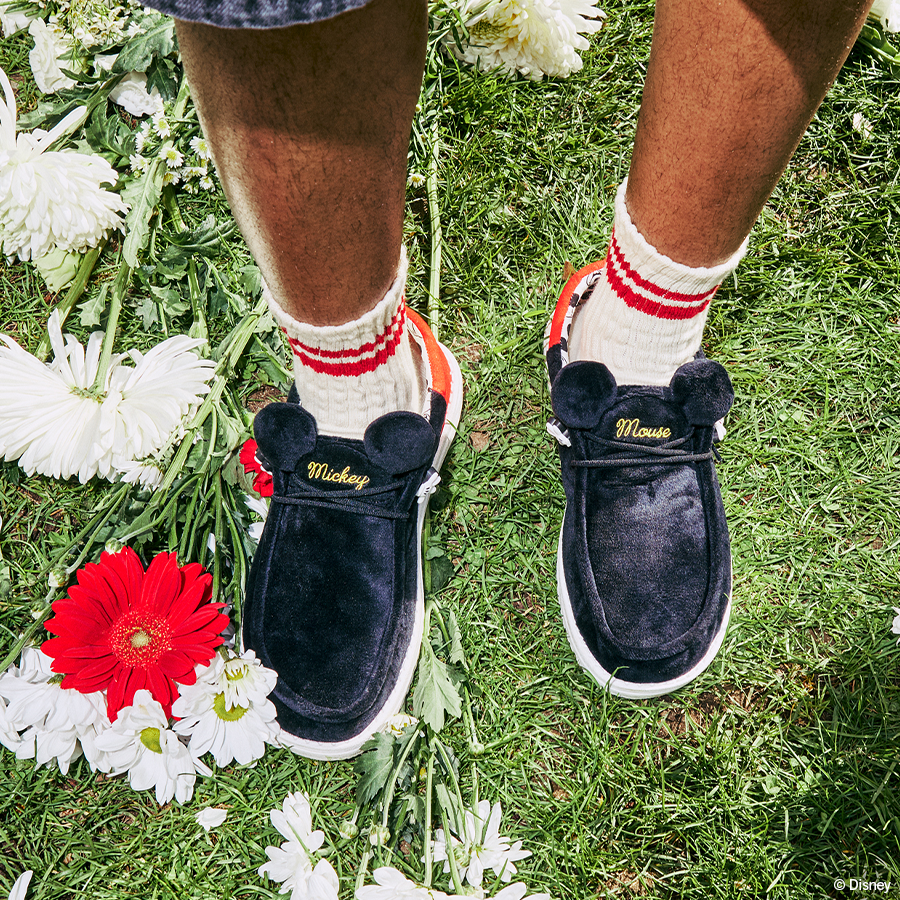 Alternative view of Disney Mickey Mouse Wally - Mickey Black/Red