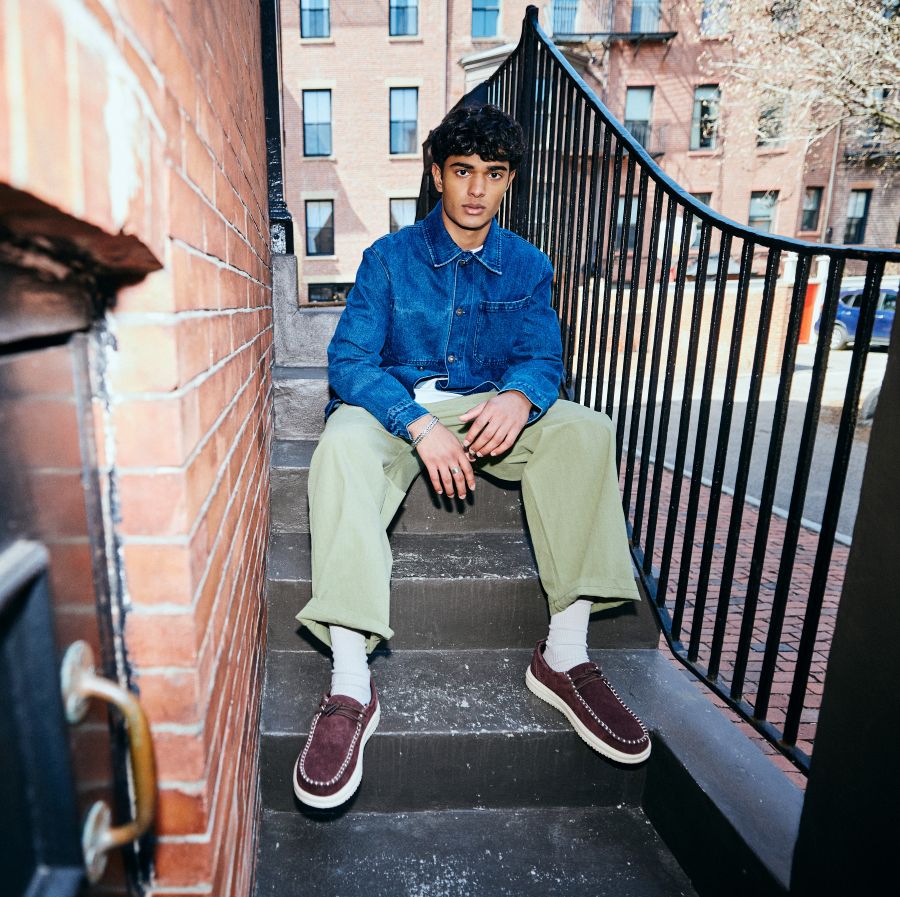 Alternative view of Wally NXT Moc - Fig Purple/Wood Ash